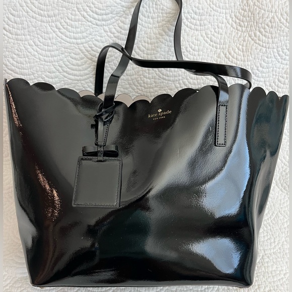 kate spade Handbags - Kate Spade Large Black Patent Leather Scalloped Tote